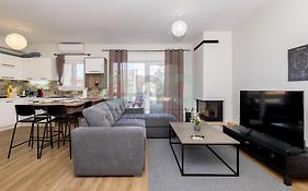Luxurious Tsimiski 2Nd Floor